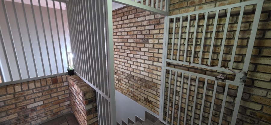 4 Bedroom Property for Sale in Miederpark North West